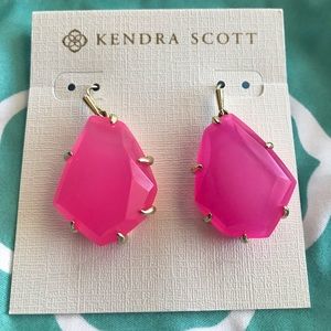 Kendra Scott Rosenell Earring in pink agate